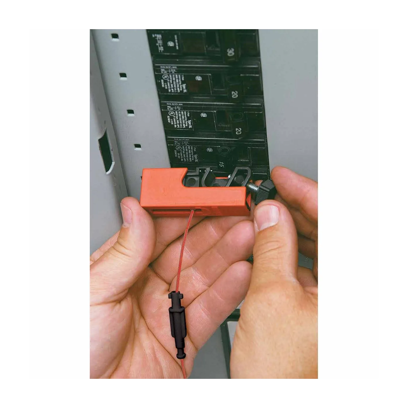 Blokada nakładkowa bezpiecznika EZ Panel Loc