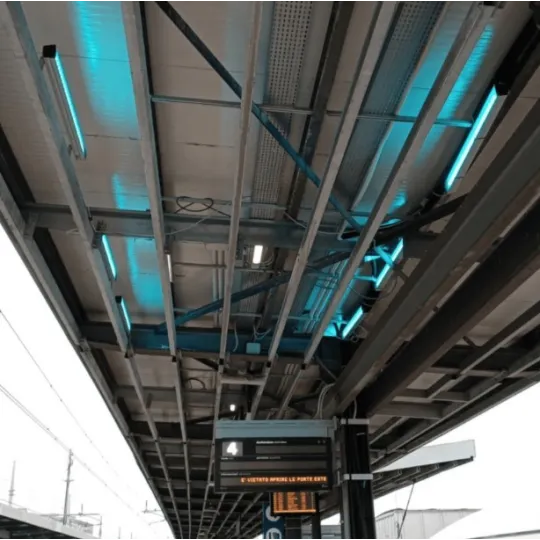 Projektor LED LINEAR-FLY odstraszający ptaki migotanie linniowe 35W